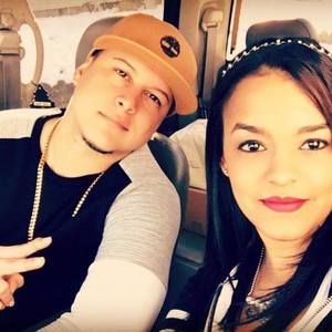 Meet your Posher, Omar